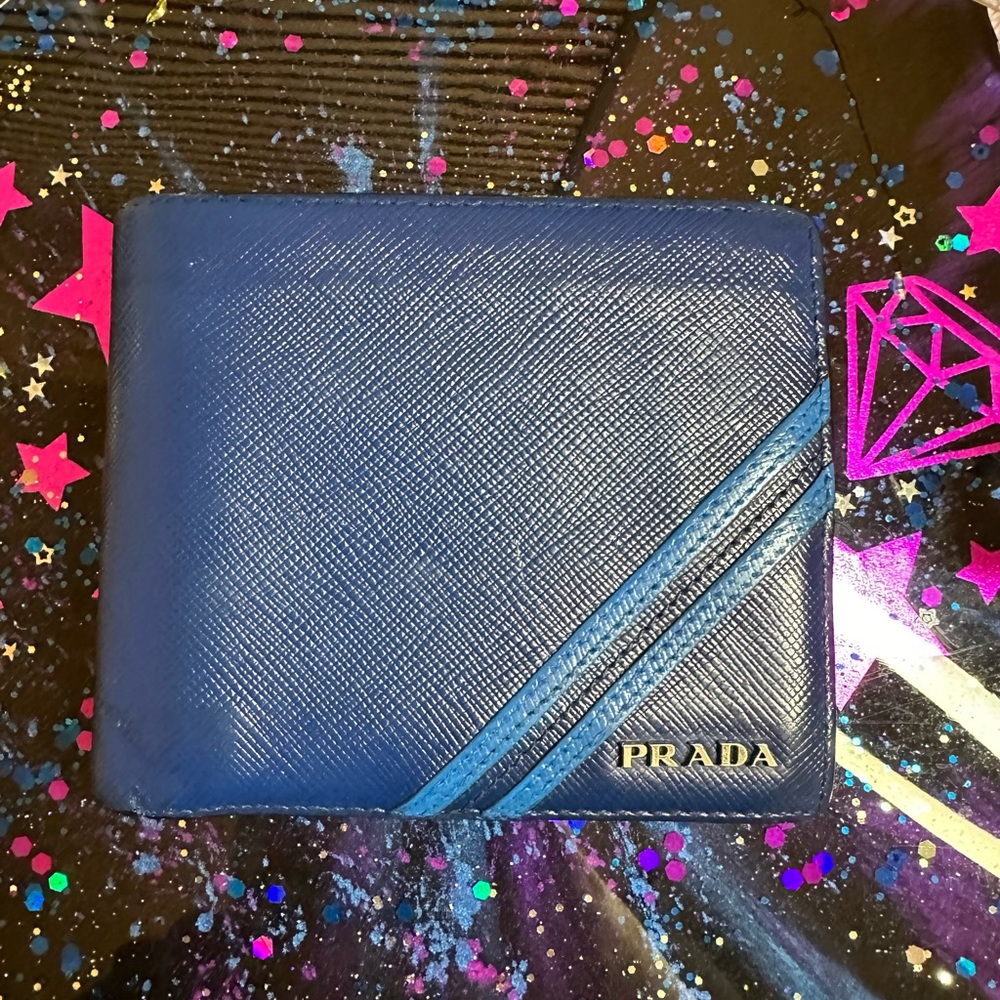 PRADA MILANO WALLET!!!!!!
